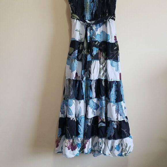 đ
șSignature JMD Floral DressâSzâlarge - Picture 7 of 11